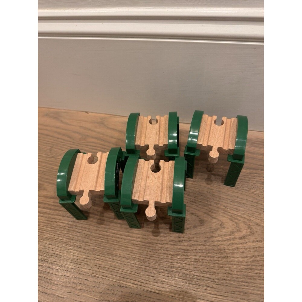 BRIO Wooden Railway Stackable Bridge Supports Set of 4 Green Train Track